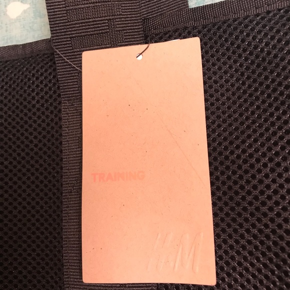 🔴 4/$15 Large H&M tote bag NWT - Picture 4 of 10